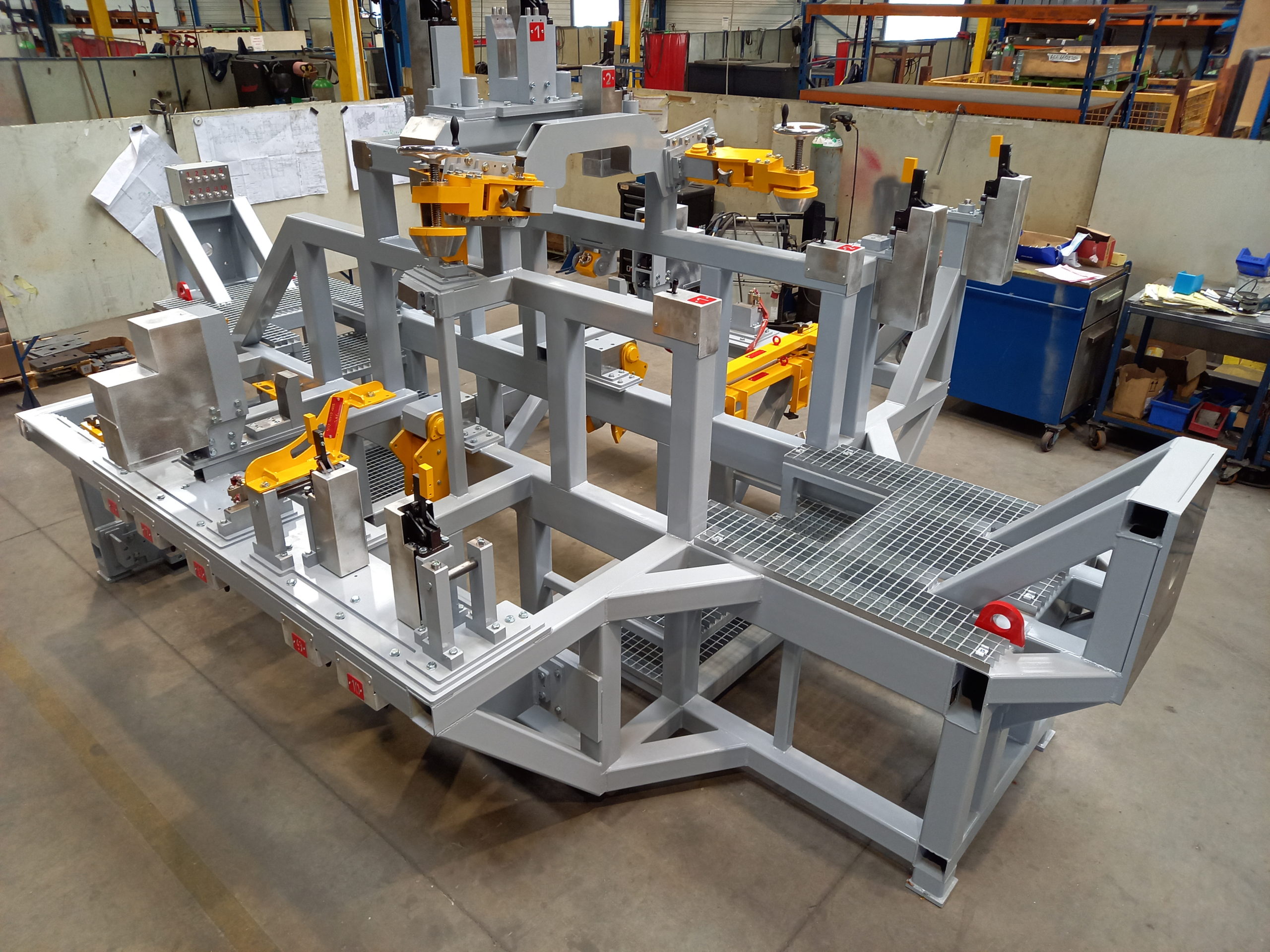 Chassis mécano-soudé - Outillage spé